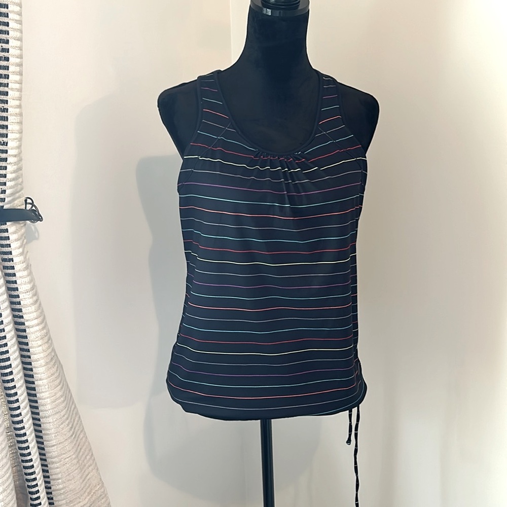 Athleta racer back tank with built in bra.